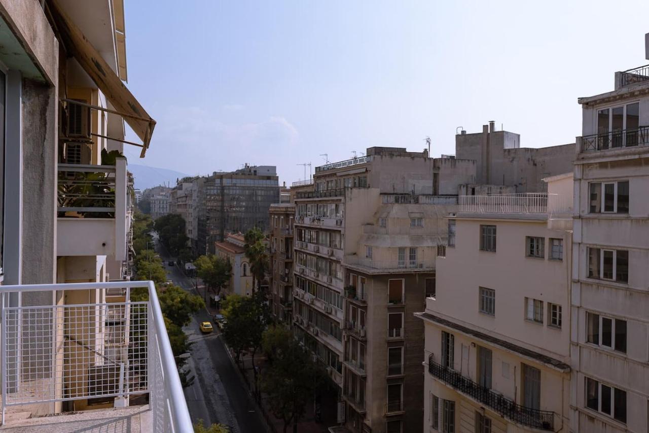דירות אתונה Luxury Penthouse On Akadimias With 2 Bed & 2 Bath מראה חיצוני תמונה